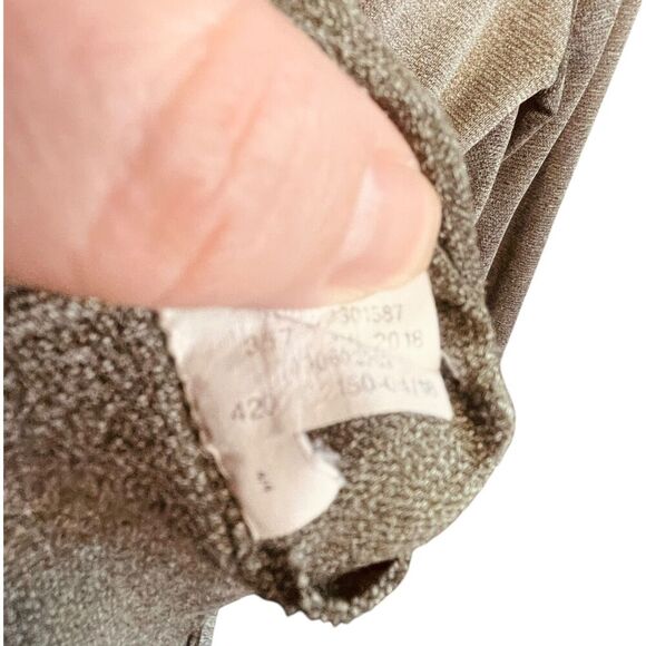 Under Armour HeatGear 1/4 Zip Pullover Hooded Sweatshirt - Picture 9 of 9